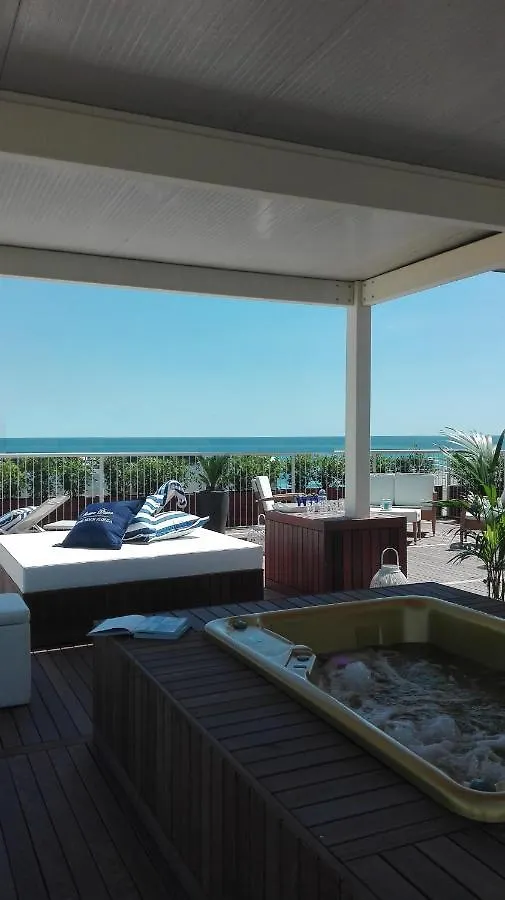Hotel Apollo Riccione 4*,